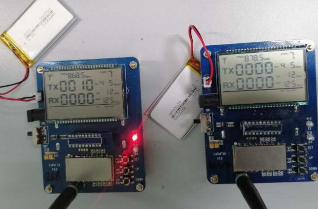 Prueba de placa de demostración de función del módulo inalámbrico LoRa1276F30