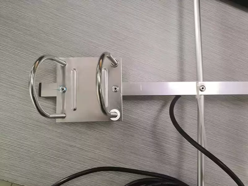 La parte inferior de la antena Yagi.