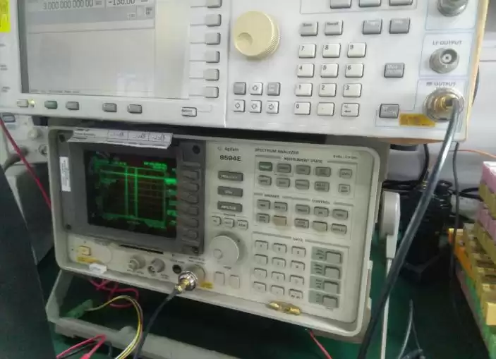 Analizador de espectro Agilent 8594E