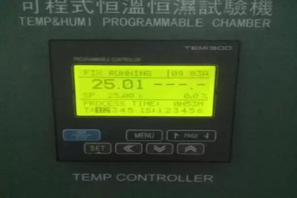 Ponga la incubadora a 25°.