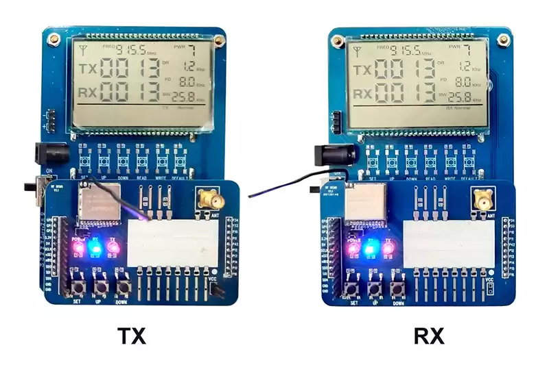 Encienda y configure los dos módulos RF Placas DEMO RF4463PRO